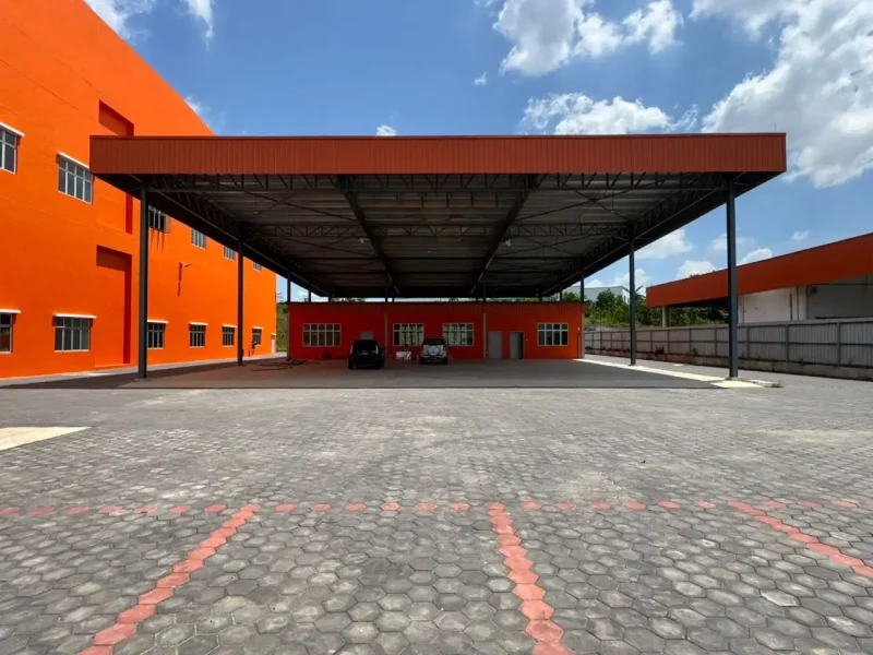 Car Showroom Open Shed_1